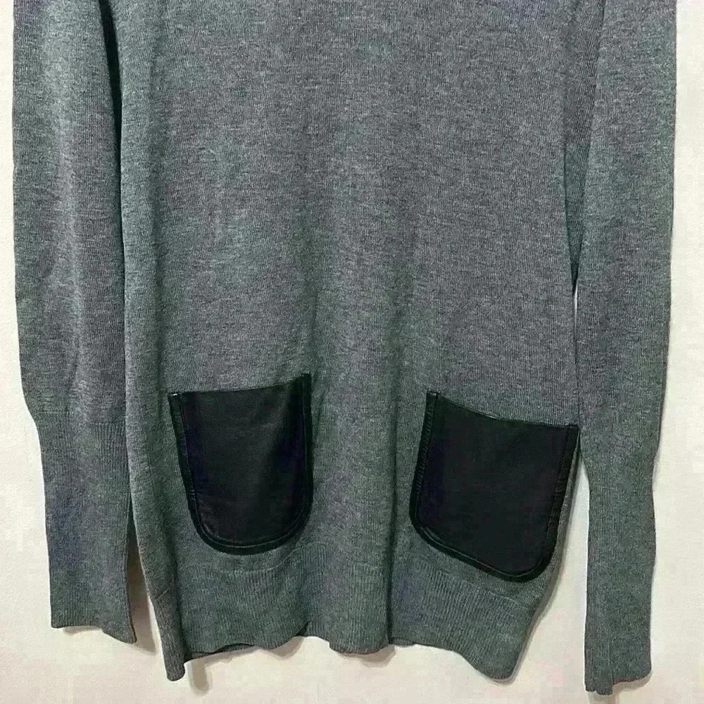 Burberry - Picture 3 of 6